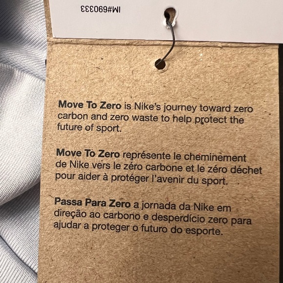 Women’s Nike Light Gray Sport Running Gloves with Black TechTips Dri Fit NEW - Picture 8 of 9